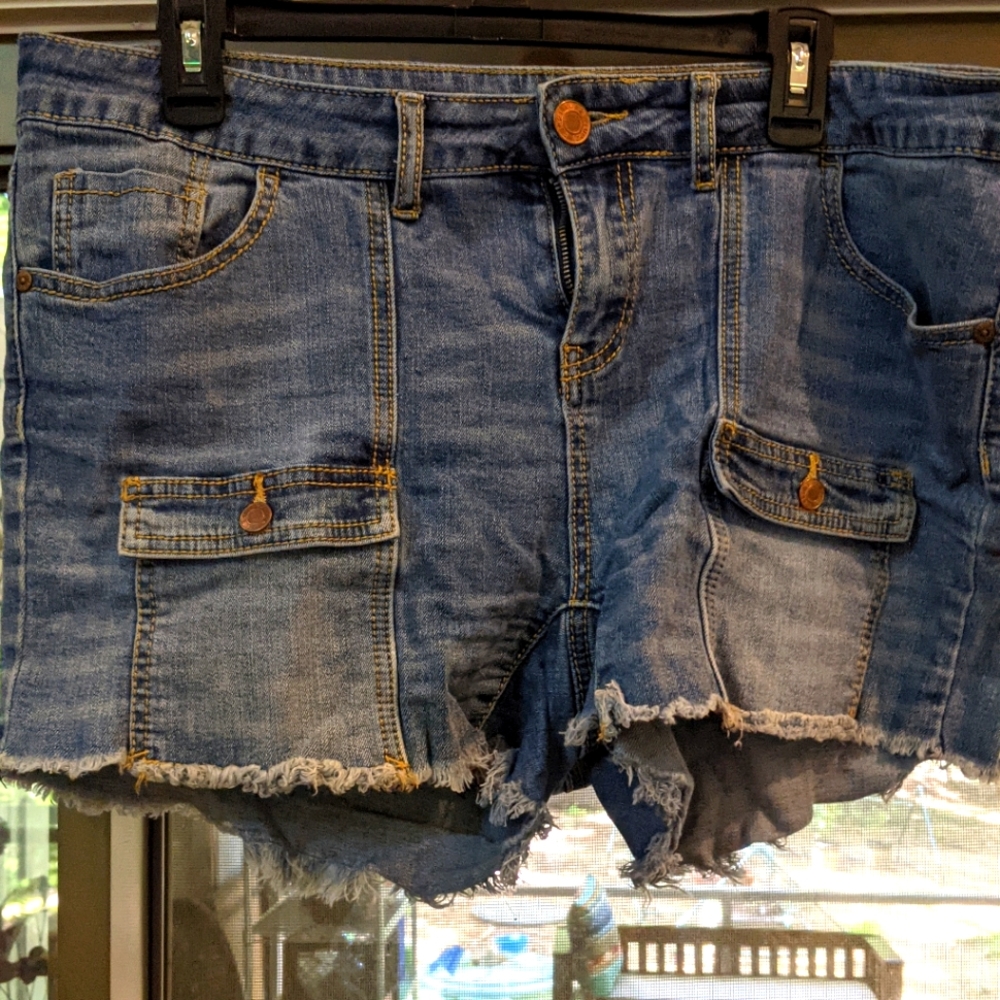 Perfect little shorts for plus sized women